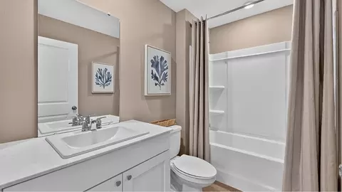 Bath - 6307 Buckthorn Cir, Pace, FL 32571 photo 2 of 3