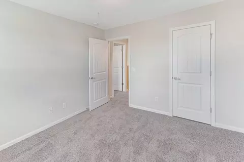Bedroom - 39 Blues Dr, Pooler, GA 31322 photo 4 of 7
