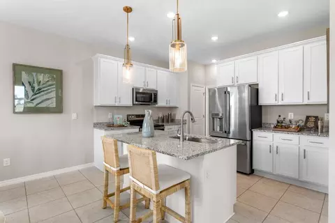 Kitchen - 10047 Morning Meadowlark Trl, Parrish, FL 34219 photo 2 of 2