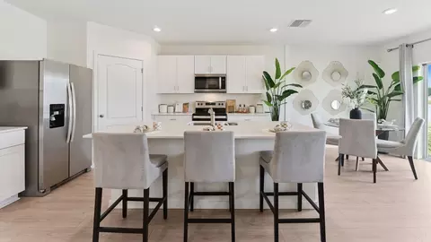 Kitchen - 3928 Magenta Pl, Saint Cloud, FL 34772 photo 2 of 9