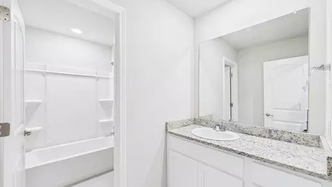 Bath - 119 Cane Run Ct, Duson, LA 70529 photo 5 of 5