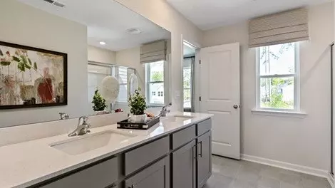 Bath - 1808 Hinesley Dr, Durham, NC 27703 photo 6 of 10
