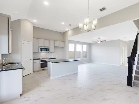 Kitchen - 5100 Edge Way, Argyle, TX 76226 photo 2 of 3