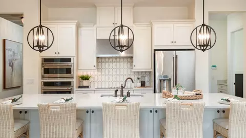 Kitchen - 1009 Tassleflower Trl, Saint Cloud, FL 34771 photo 12 of 48