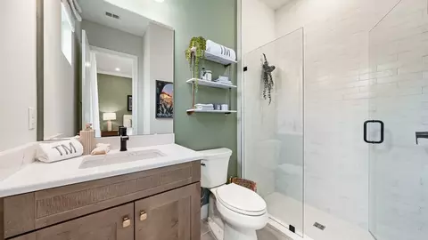 Bath - 1009 Tassleflower Trl, Saint Cloud, FL 34771 photo 3 of 56