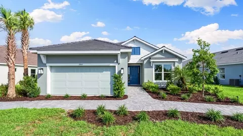 1009 Tassleflower Trl, Saint Cloud, FL 34771