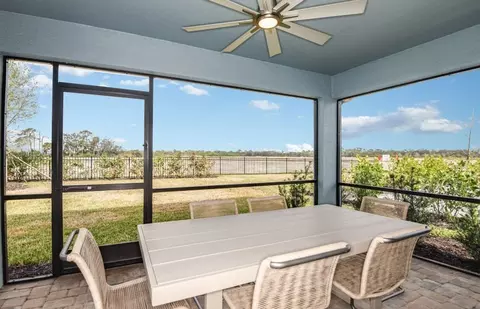 Exterior - 10557 Longmeadow Ave, Parrish, FL 34219 photo 2 of 10