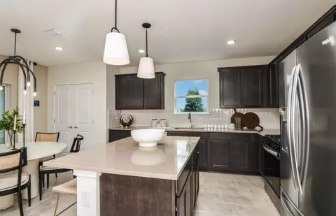 Kitchen - 10557 Longmeadow Ave, Parrish, FL 34219 photo 1 of 5