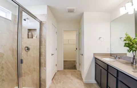 Entry Way - 10557 Longmeadow Ave, Parrish, FL 34219 photo 1 of 2