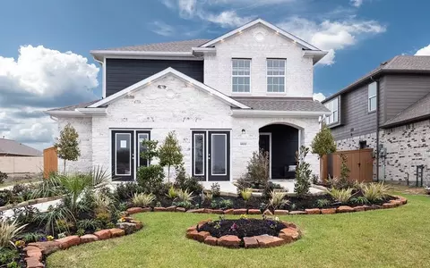 Exterior - S Loop 1604 E, San Antonio, TX 78264 photo 12 of 13