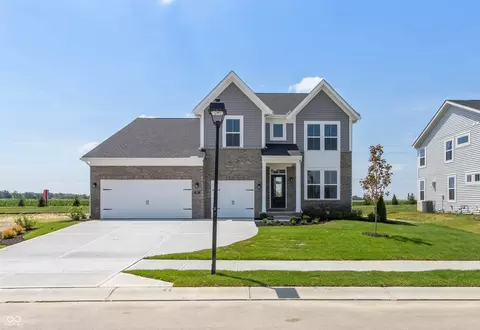 615 Firefly Ct, Greenfield, IN 46140