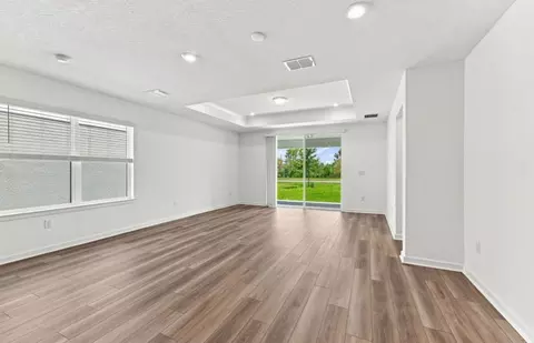 Living - 7923 Palm Paradise Pl, Parrish, FL 34219 photo 2 of 2