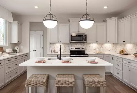 Kitchen - 5175 Brookfield Ln, Monroe, OH 45044 photo 1 of 11
