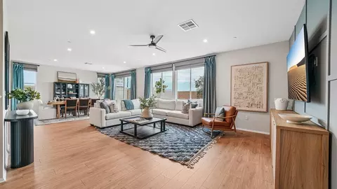 Living - 31359 Vine Leaf Ct, Winchester, CA 92596 photo 2 of 2