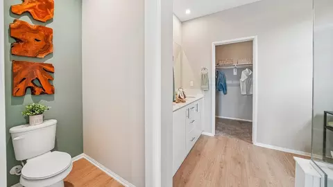 Entry Way - 31359 Vine Leaf Ct, Winchester, CA 92596 photo 8 of 9