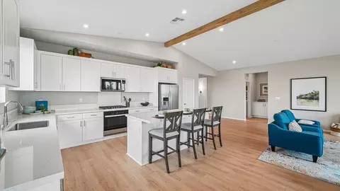 Kitchen - 31359 Vine Leaf Ct, Winchester, CA 92596 photo 1 of 5