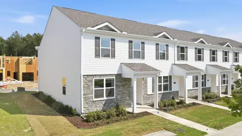 2039 Clock Rd, New Bern, NC 28562