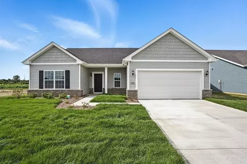 Exterior - 6466 E 104th Ave, Crown Point, IN 46307 photo 3 of 8