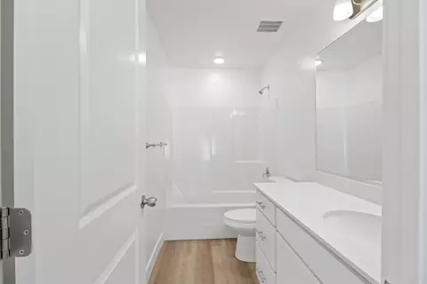 Bath - 1297 W 500 S, Logan, UT 84321 photo 2 of 4