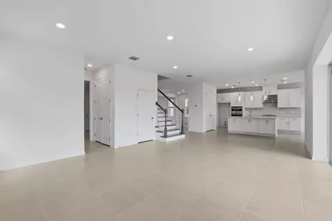 Living - 14258 Sawmill St, Parrish, FL 34219 photo 2 of 4