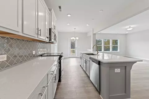 Kitchen - 21216 Sanctuary Dr, Lancaster, SC 29720 photo 3 of 4