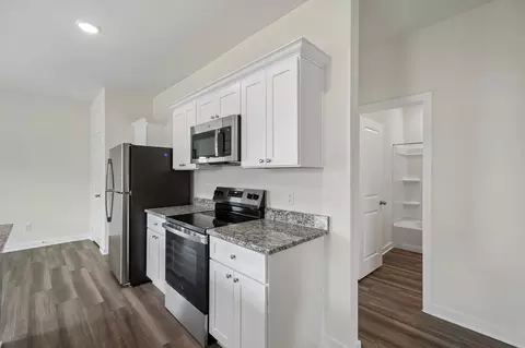 Kitchen - 105 Dirty Harry, Jarrell, TX 76537 photo 2 of 2