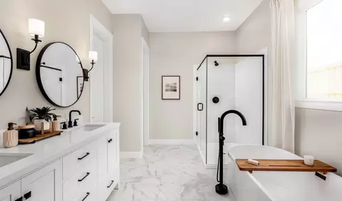 Bath - 1128 Olive Hill Rd, Paso Robles, CA 93446 photo 2 of 2