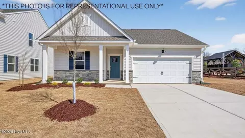 1132 Aviator Ln, Ayden, NC 28513