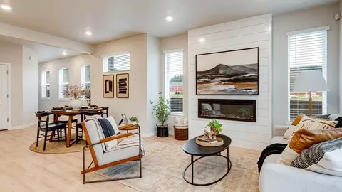 Living - 2426 SW 37th St, Gresham, OR 97080 photo 1 of 5