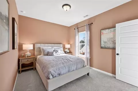 Bedroom - 241 Shire Loop, Calhoun, GA 30701 photo 3 of 17