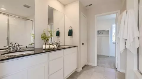 Bath - 6649 Juniper Dr, Thornton, CO 80602 photo 1 of 4