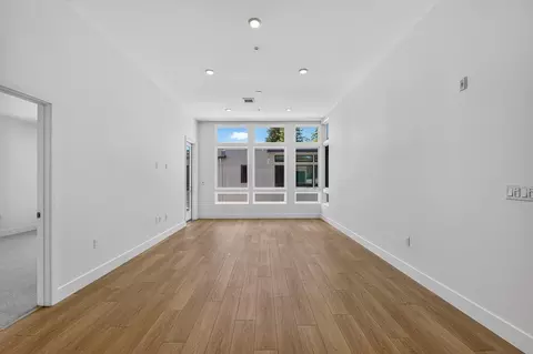 Living - 3664 Mt Diablo Blvd #E310, Lafayette, CA 94549 photo 1 of 2