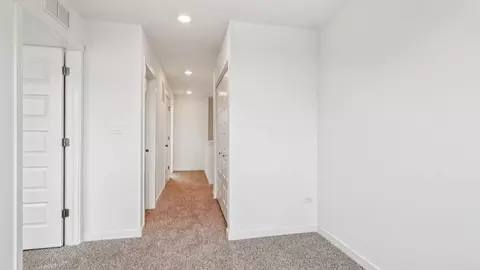 Entry Way - 210 Summit Pl, Lombard, IL 60148 photo 6 of 6