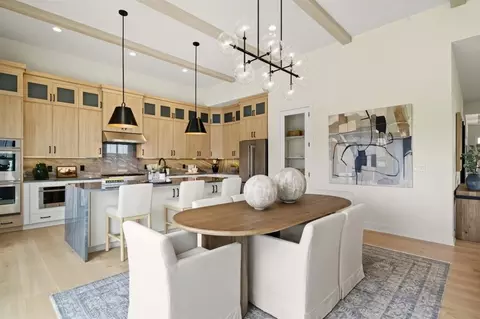 Dining - 2 Breakwater Way, Marion, MA 02738 photo 1 of 1
