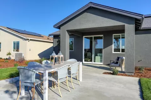 Exterior - 2545 Model Way, Roseville, CA 95747 photo 5 of 6