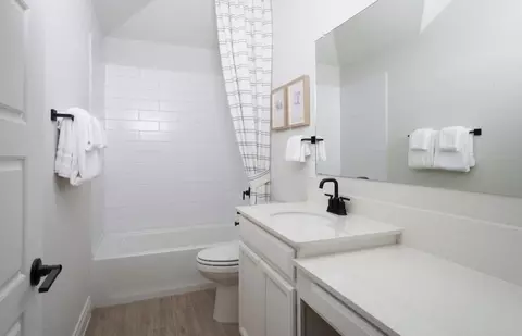 Bath - 2908 Hillstone Dr, Celina, TX 75009 photo 3 of 4