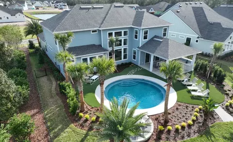 Exterior - 18477 Foxtail Loop, Venice, FL 34293 photo 7 of 10