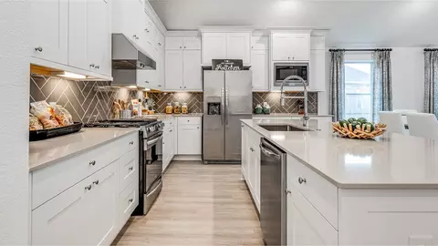 Kitchen - 3622 Compass Pointe Ct, Angleton, TX 77515 photo 3 of 7