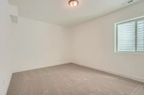 Bedroom - 46409 Saddleback Dr, Bennett, CO 80102 photo 12 of 14