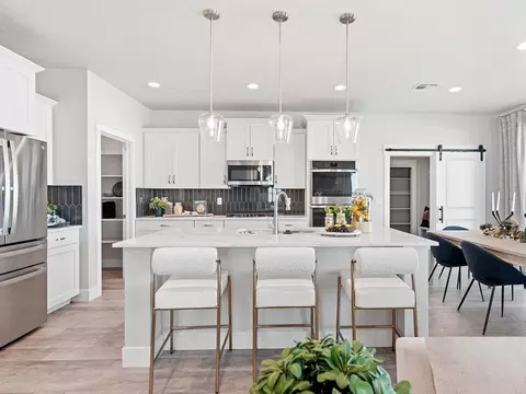 Kitchen - 9427 S Stonefly Ave, Kuna, ID 83634 photo 11 of 12