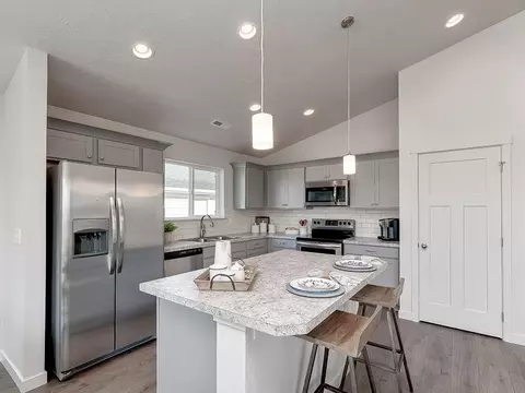 Kitchen - 9427 S Stonefly Ave, Kuna, ID 83634 photo 3 of 12