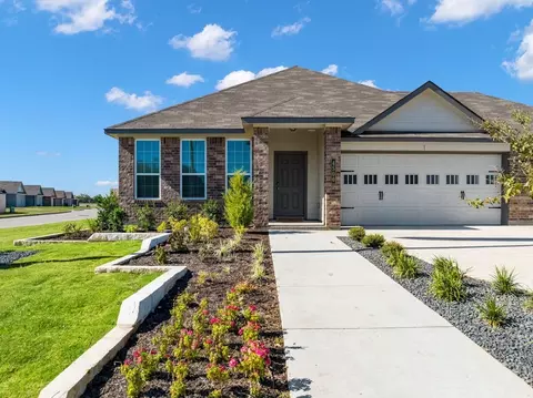 Exterior - 4500 S Fork Ranch Rd, Waco, TX 76705 photo 4 of 4