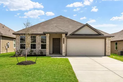 Exterior - 4500 S Fork Ranch Rd, Waco, TX 76705 photo 2 of 4