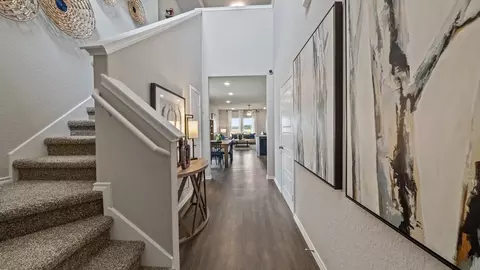 Entry Way - 5610 Daniel Way, Saint Hedwig, TX 78152 photo 4 of 4