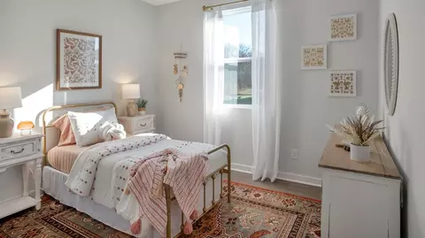 Bedroom - 117 Gateway Dr, Jackson, TN 38305 photo 4 of 11
