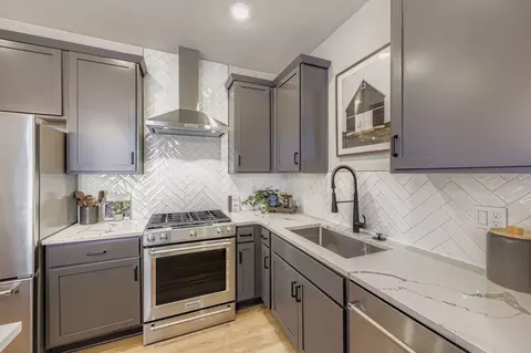 Kitchen - 15185 W 68th Pl, Arvada, CO 80007 photo 9 of 11