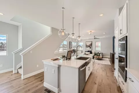 Kitchen - 15185 W 68th Pl, Arvada, CO 80007 photo 2 of 11
