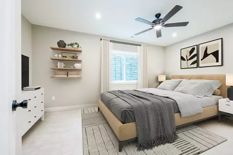 Bedroom - 5469 Sheldon Close, Middletown, OH 45005 photo 2 of 4