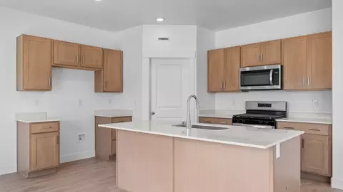 Kitchen - 1400 S 4000 W, Ogden, UT 84401 photo 1 of 4