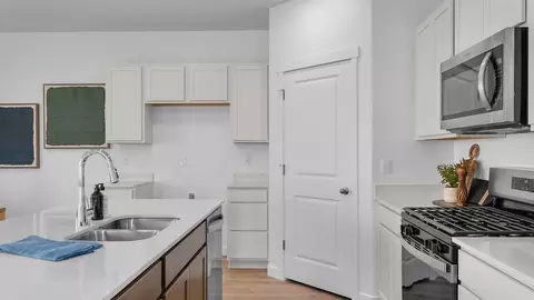 Kitchen - 1400 S 4000 W, Ogden, UT 84401 photo 4 of 4